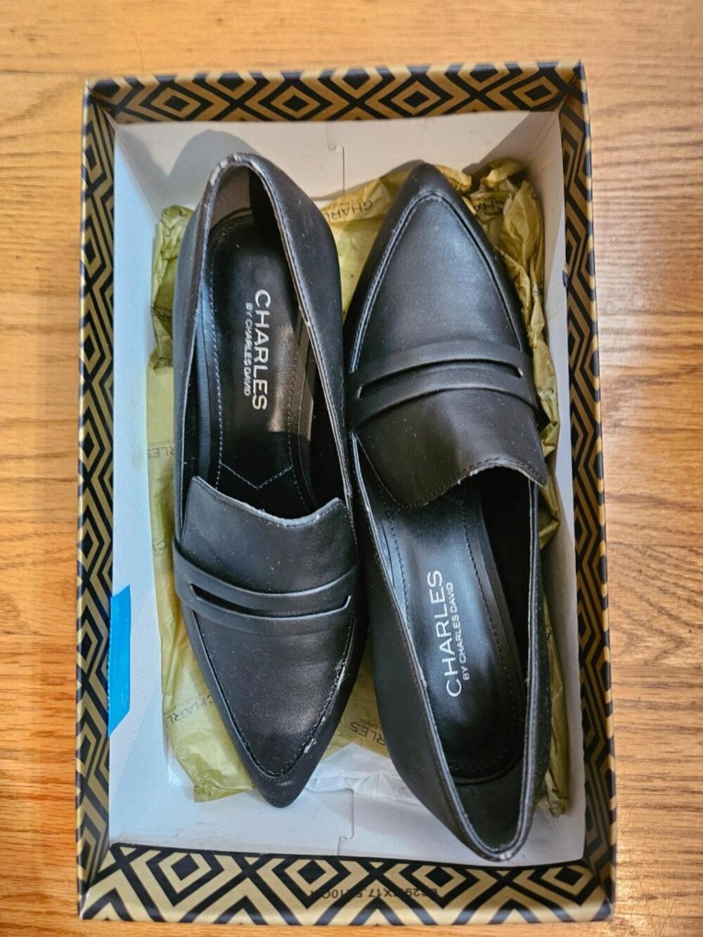 Pointed Heeled Leather Loafers Charles David, New In Box, 8M